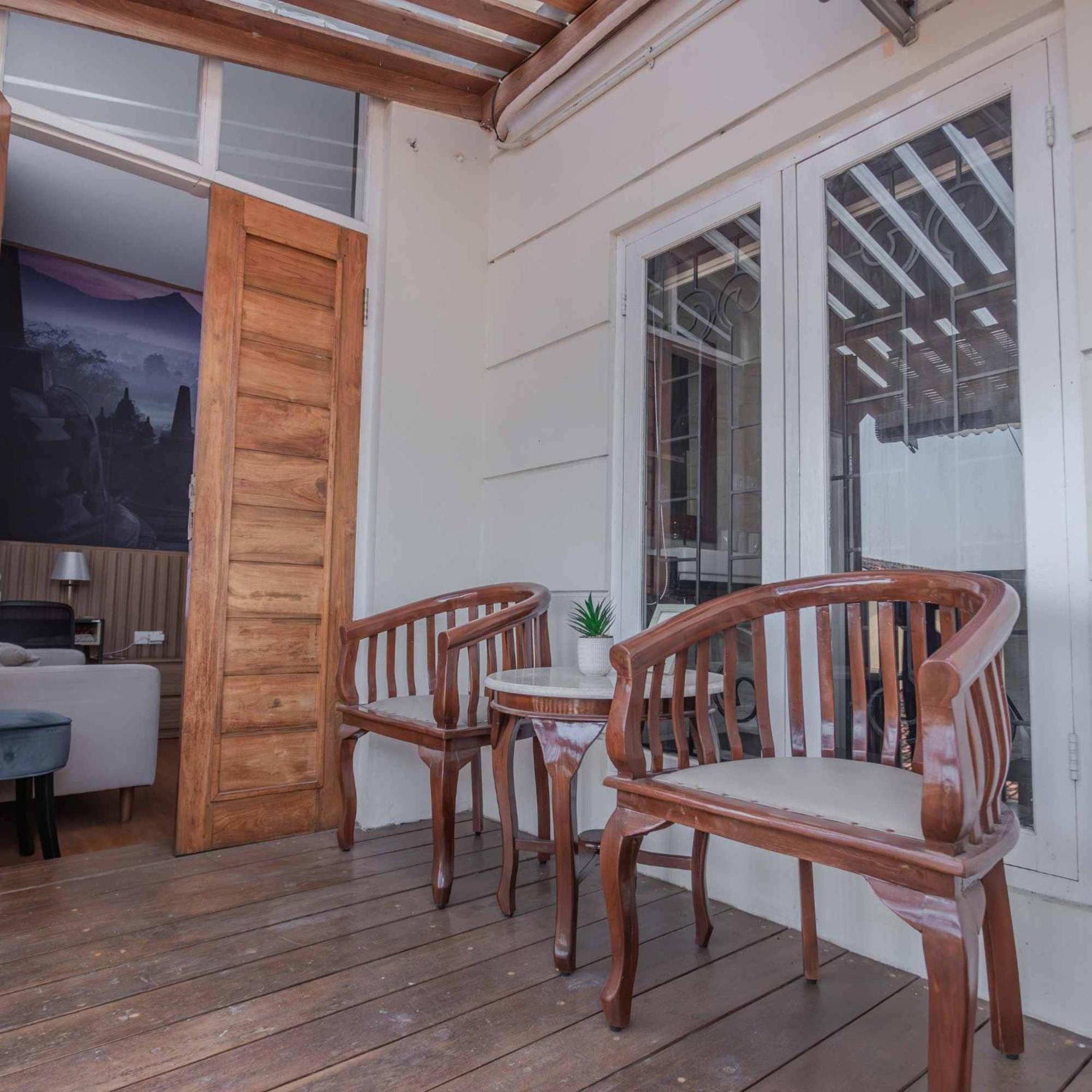 Inez Homestay Yogyakarta Kültér fotó